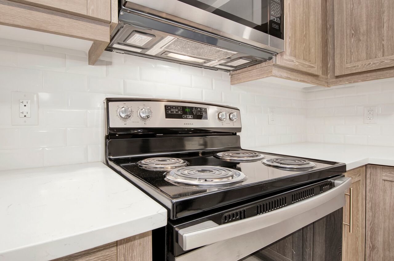 338 Somerset Street E - B property image