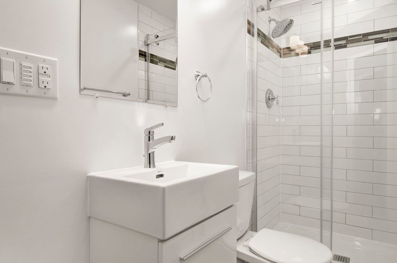 338 Somerset Street E - B property image