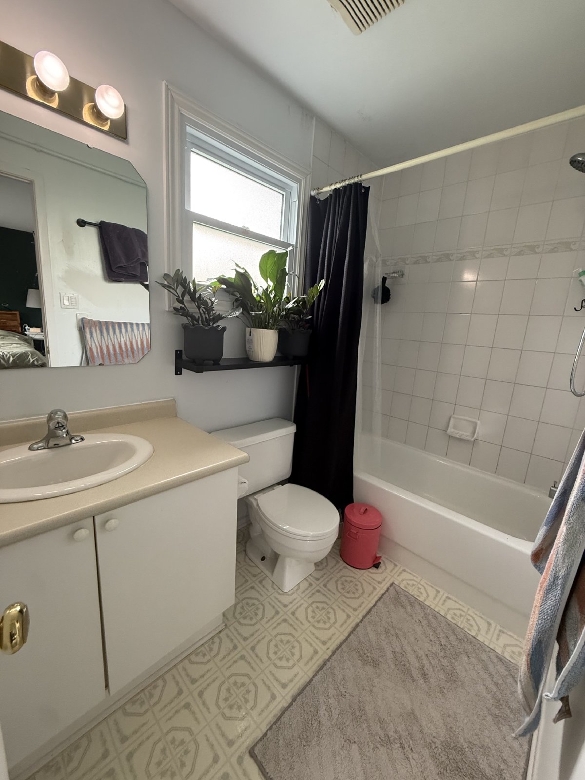 70 Inverary Drive - 1 property image