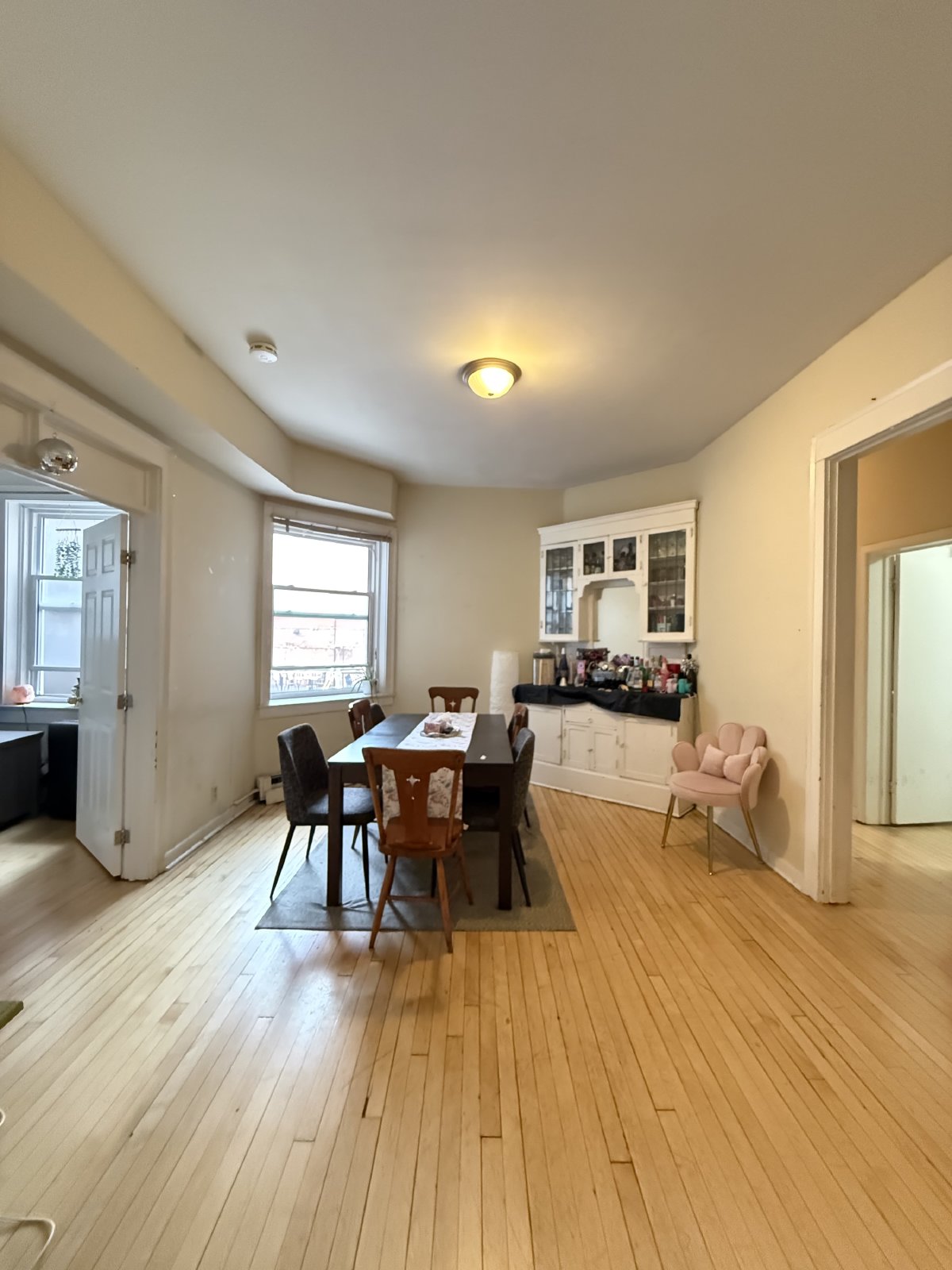 345 Elgin Street - A property image