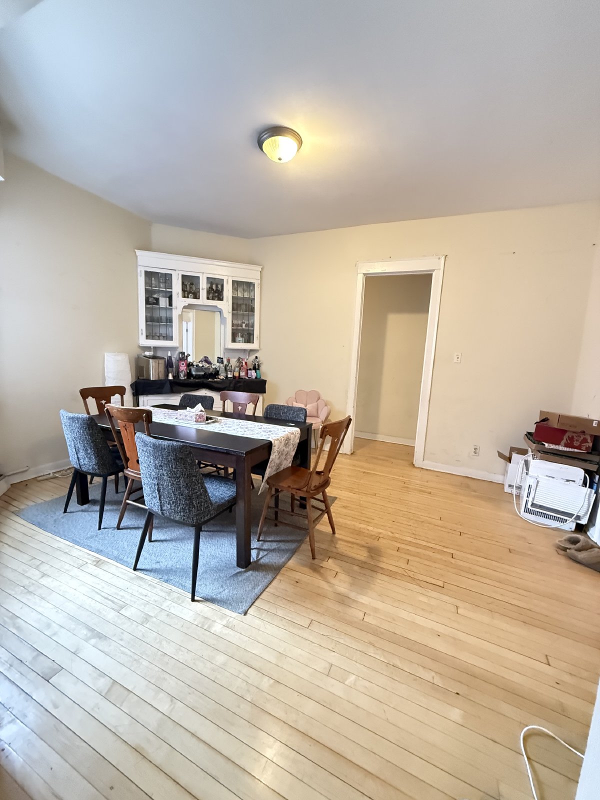 345 Elgin Street - A property image
