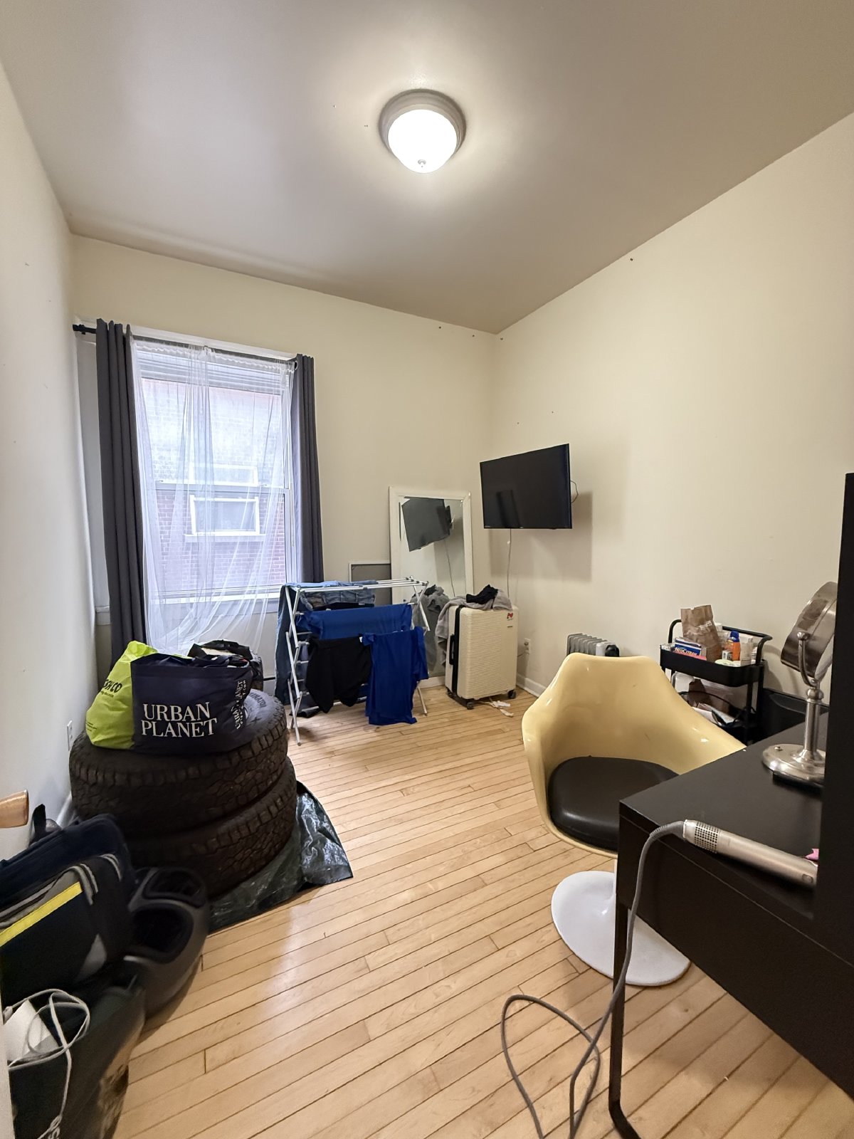 345 Elgin Street - A property image