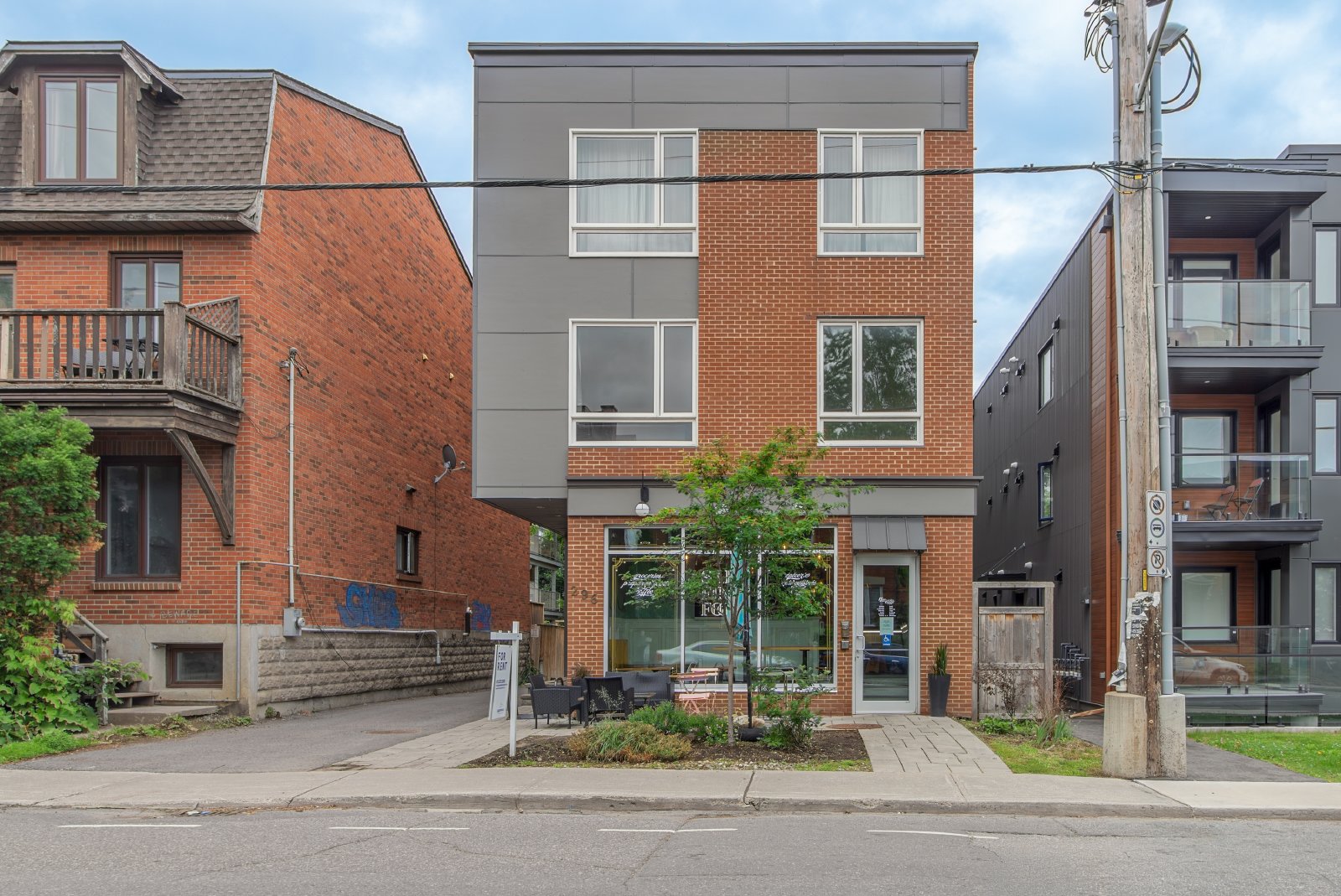 296 Somerset Street East - 1 property image