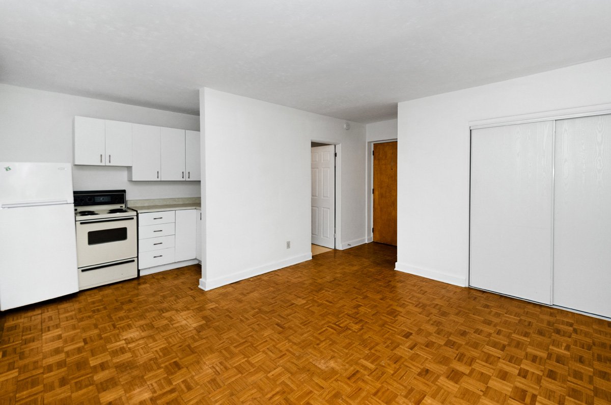161 Somerset Street West - 4 property image