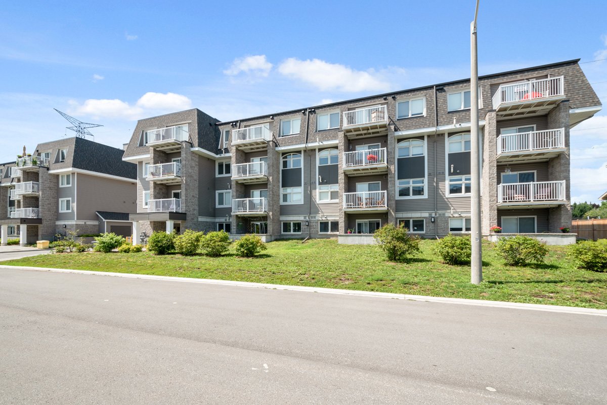 150 Whispering Winds Way - 203 property image