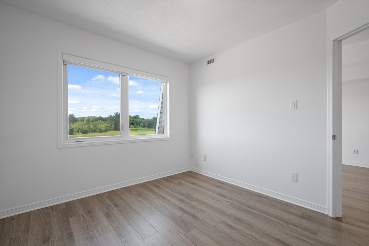 150 Whispering Winds Way - 203 property image