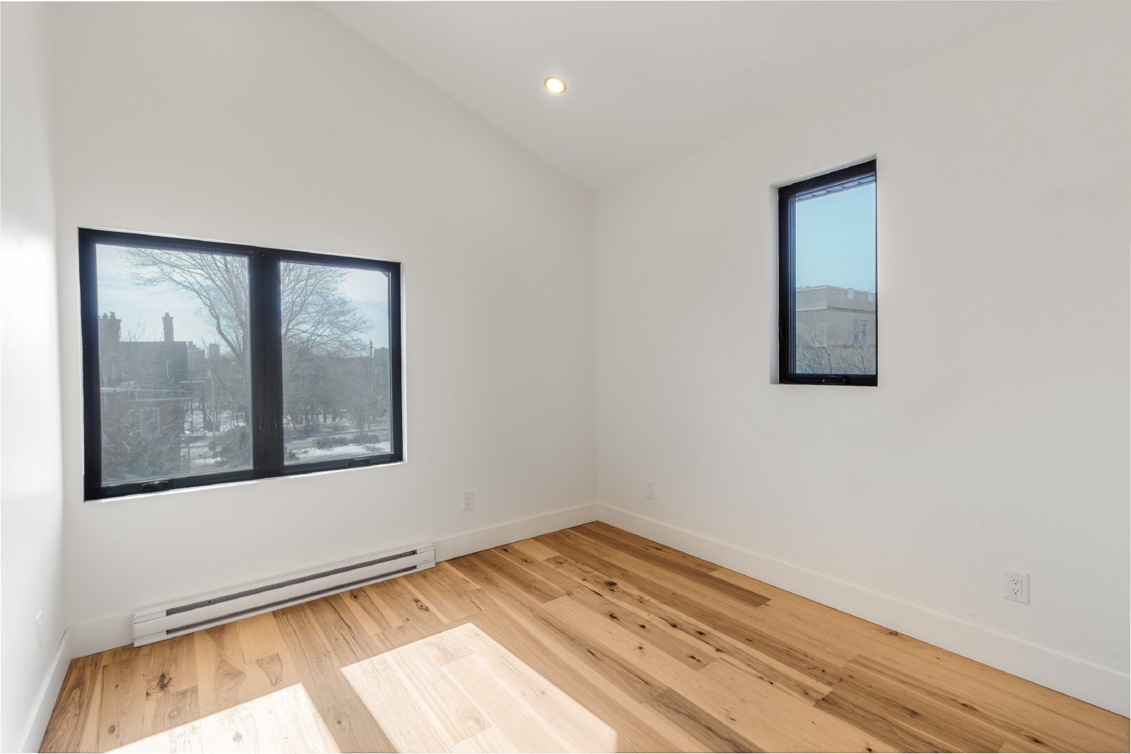 476 Rue Wilbrod Street - 303 property image
