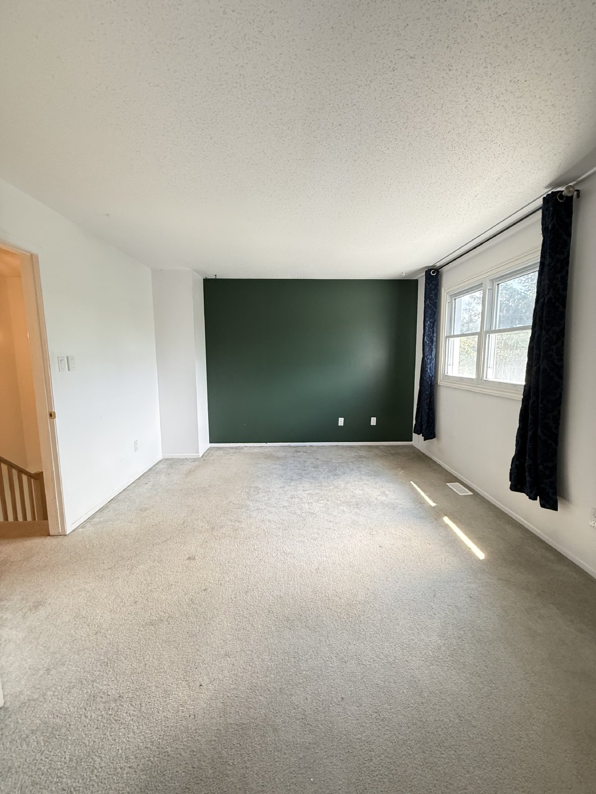 70 Inverary Drive - 1 property image