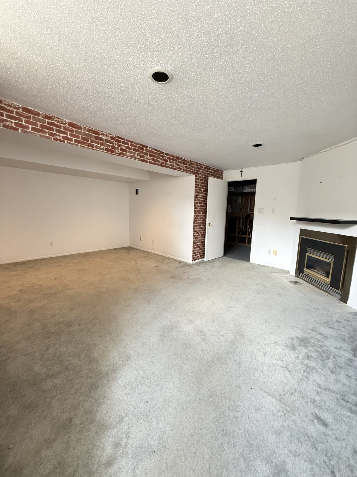 70 Inverary Drive - 1 property image