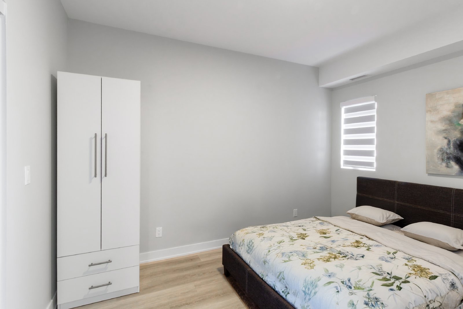 86 Hinton Avenue North - 305 property image