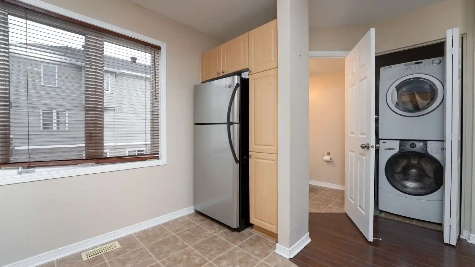 231 Kennevale Drive - 1 property image