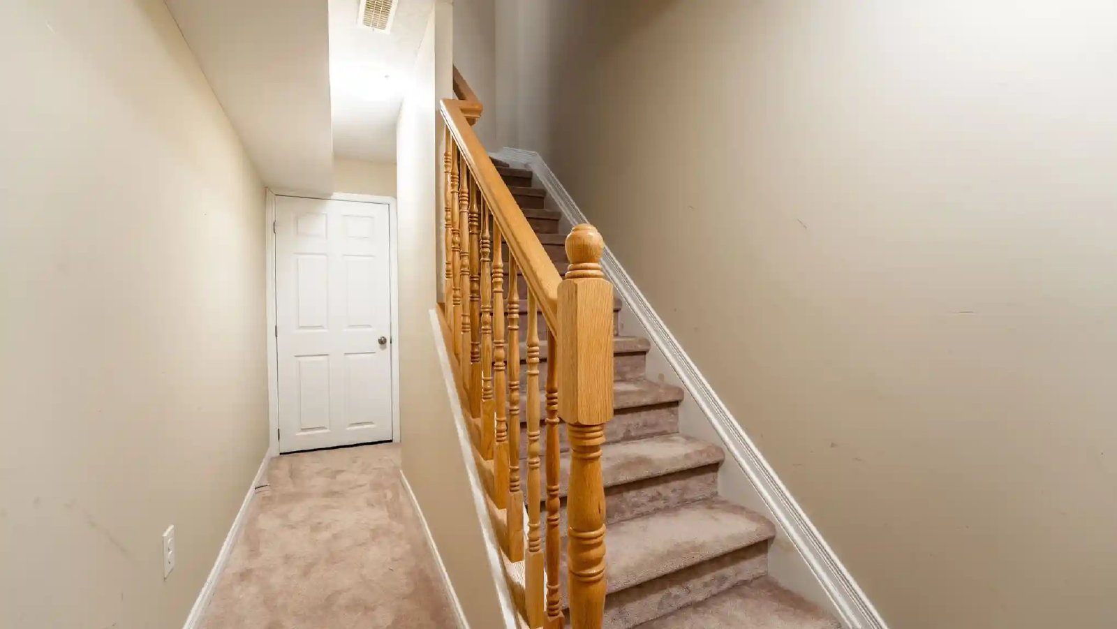 231 Kennevale Drive - 1 property image