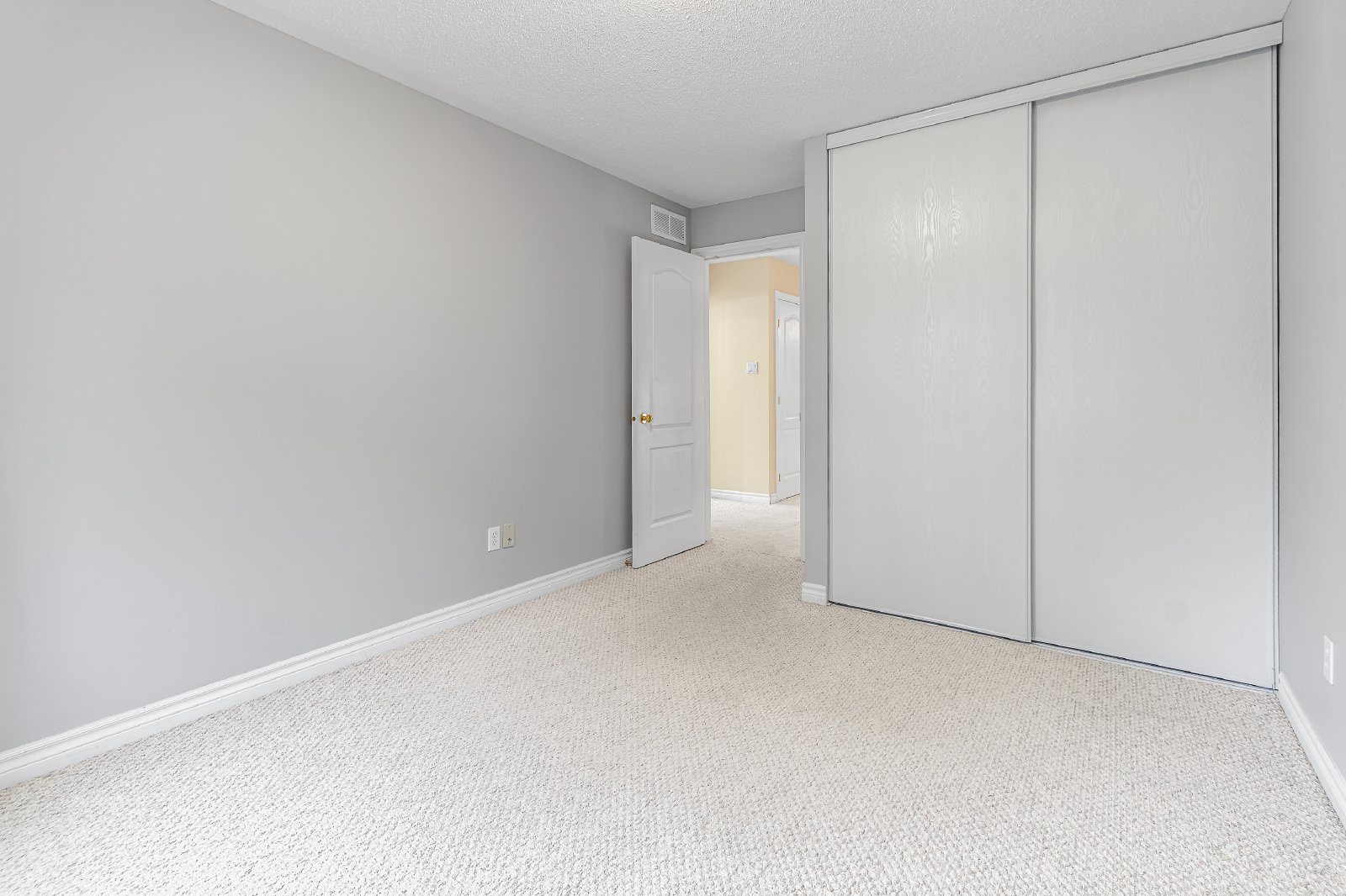 237 Deerfox - Unit 1 property image