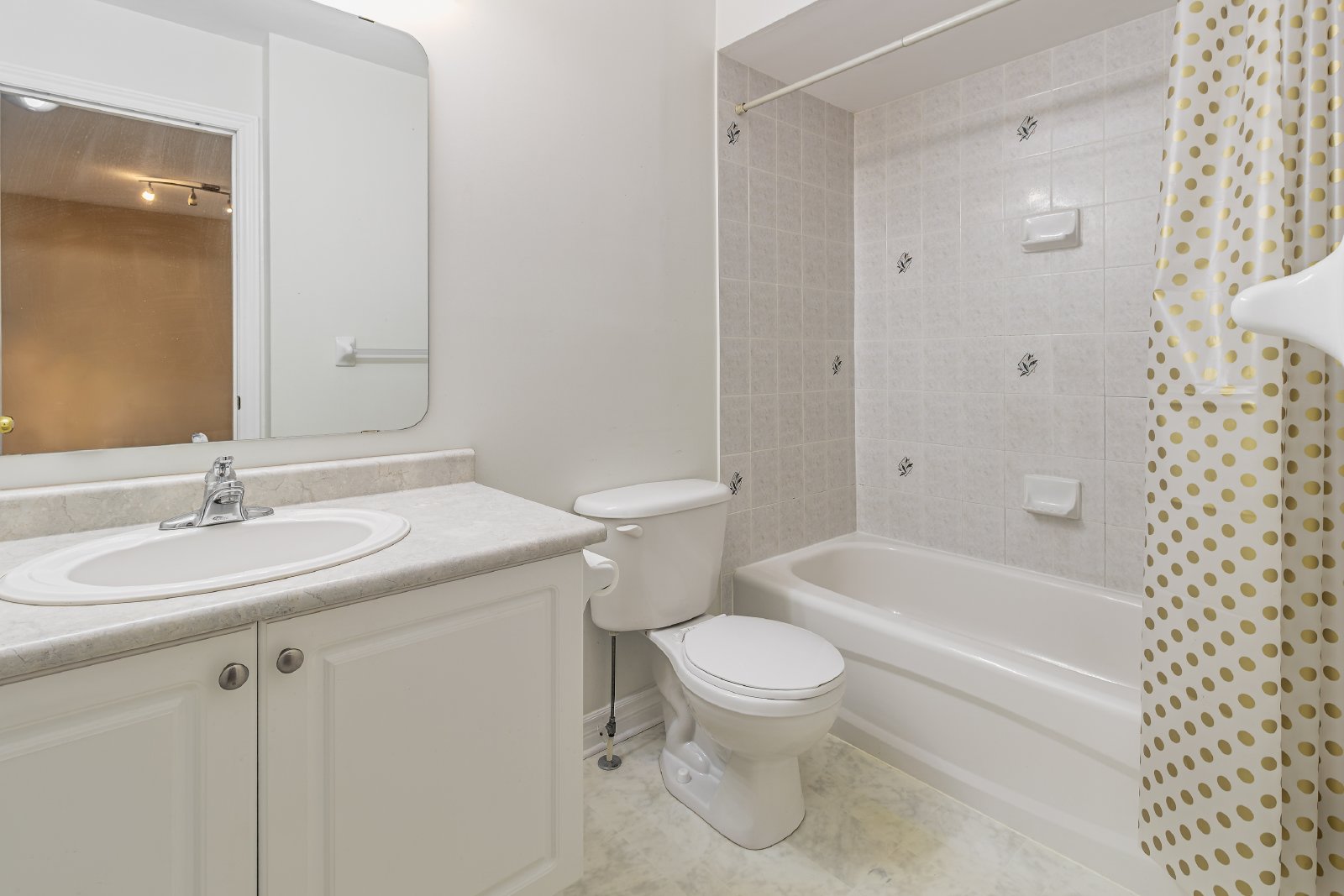 237 Deerfox - Unit 1 property image