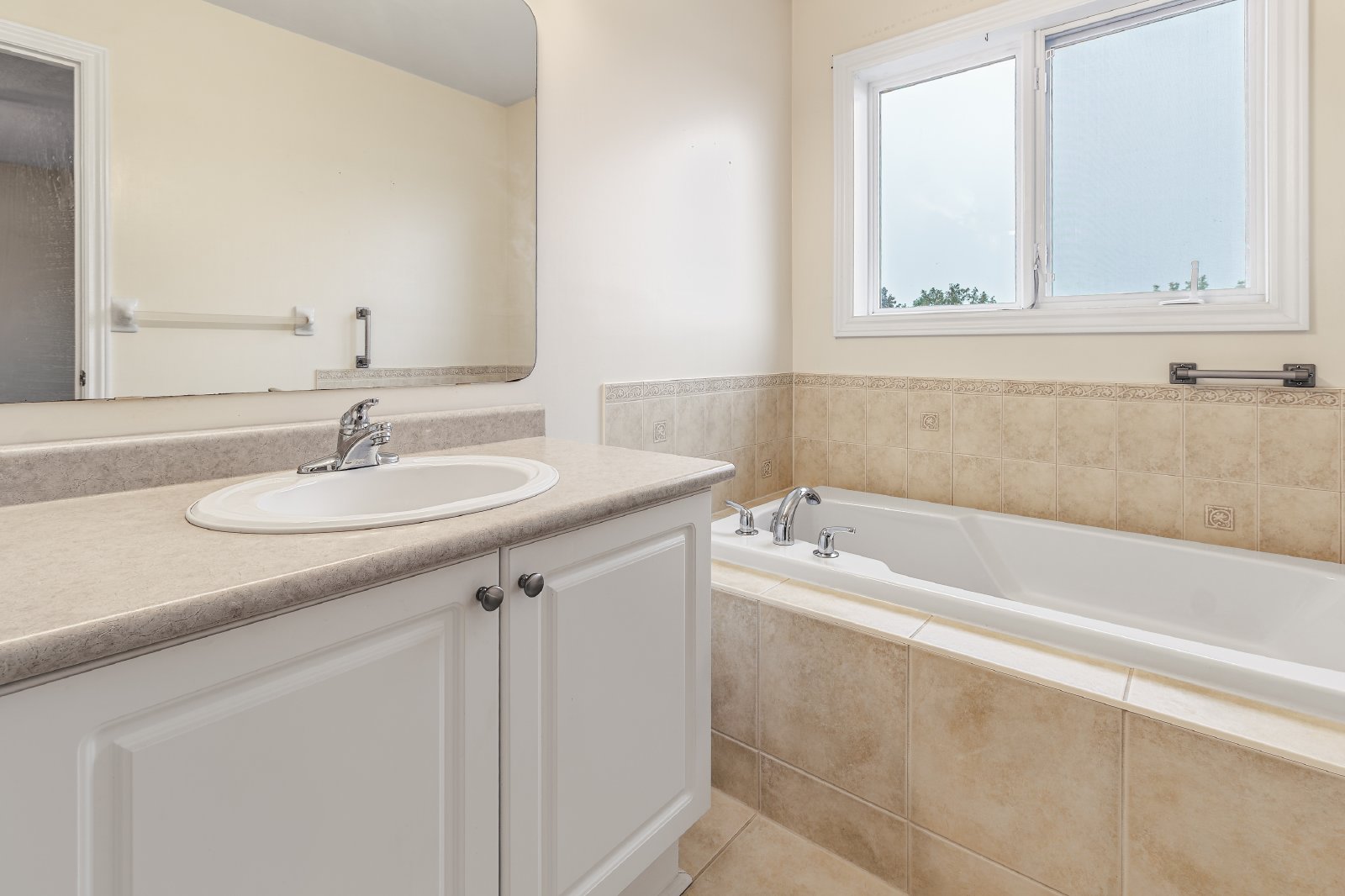 237 Deerfox - Unit 1 property image
