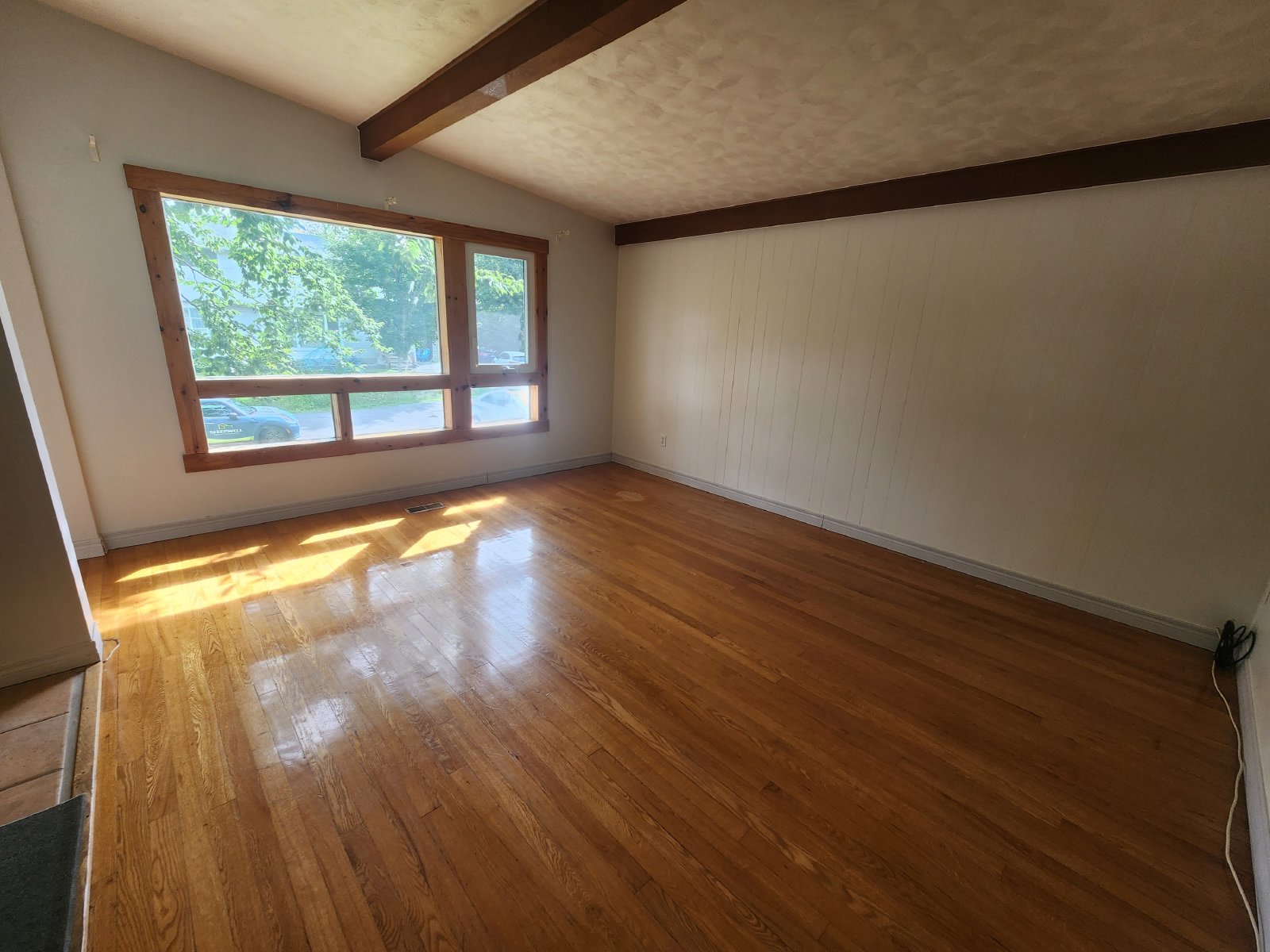 844 Norton Avenue - 1 property image