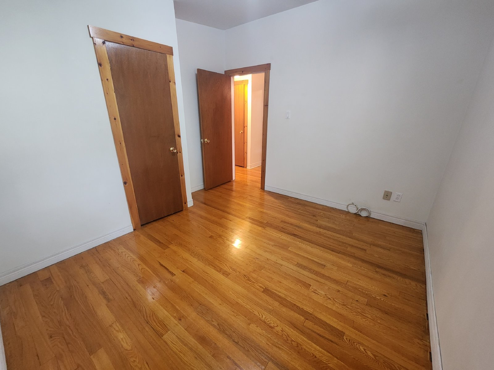 844 Norton Avenue - 1 property image