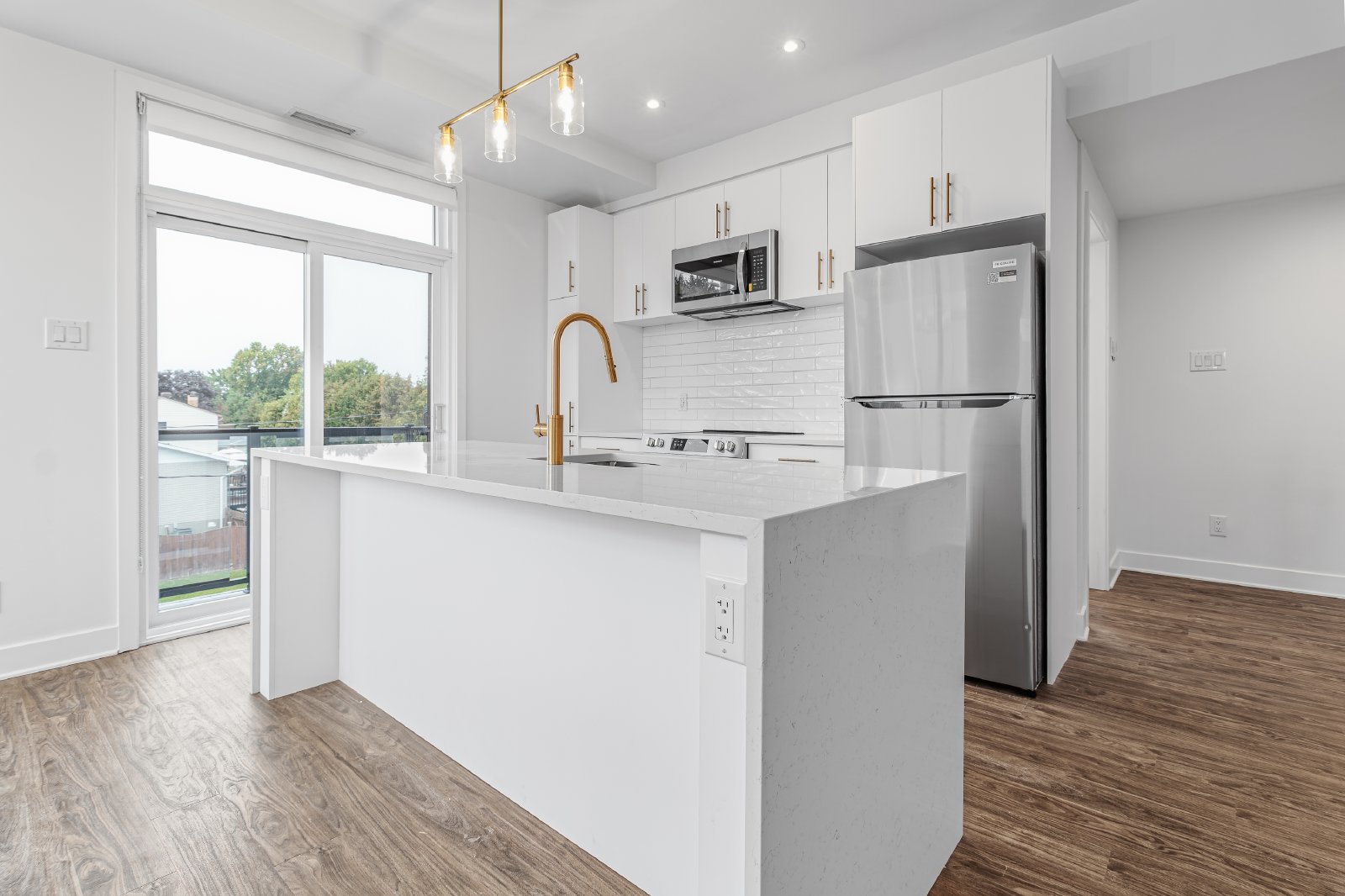 845 Champlain Street - 1 property image