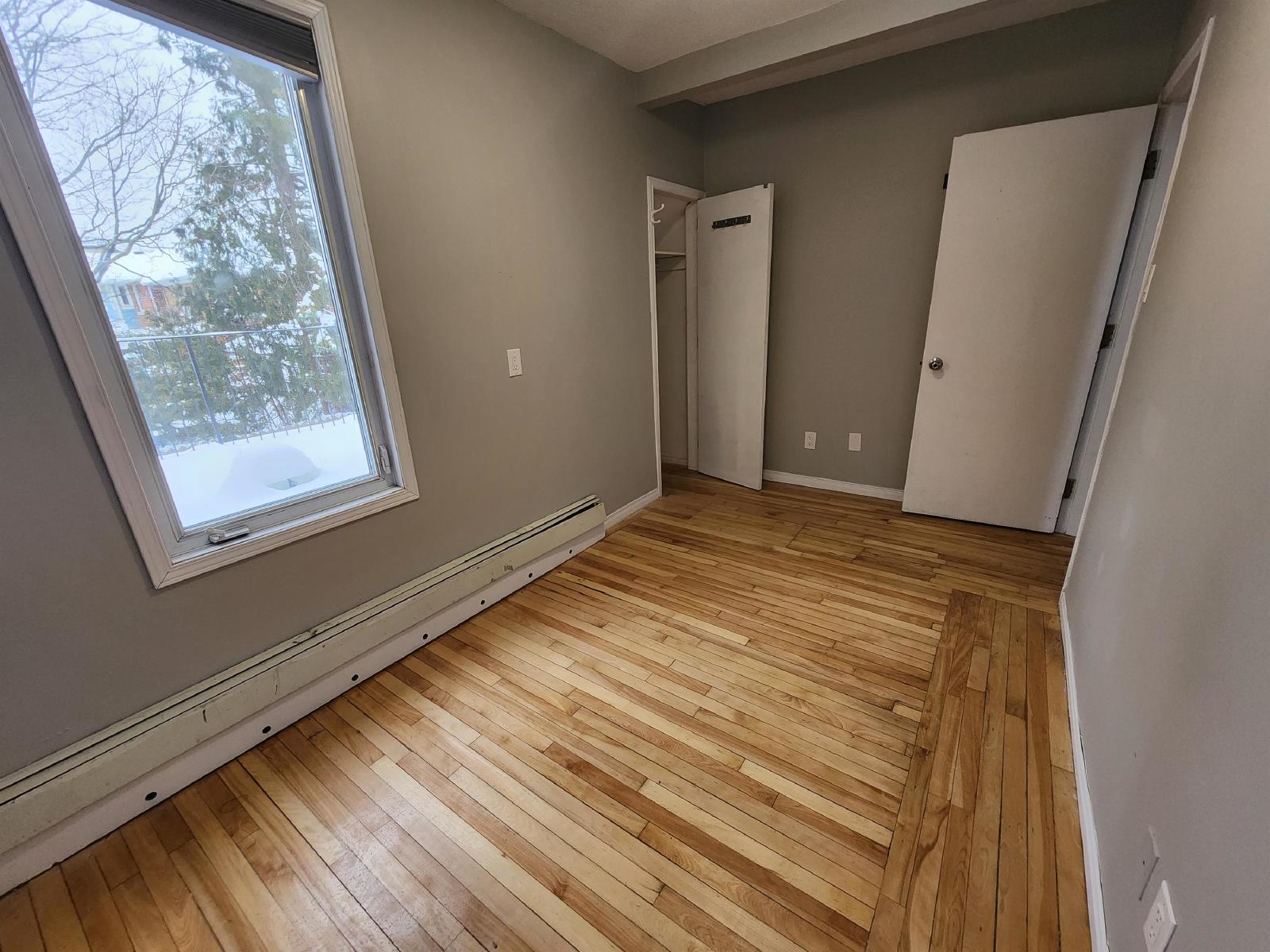 340 Somerset Street East - Unit C property image