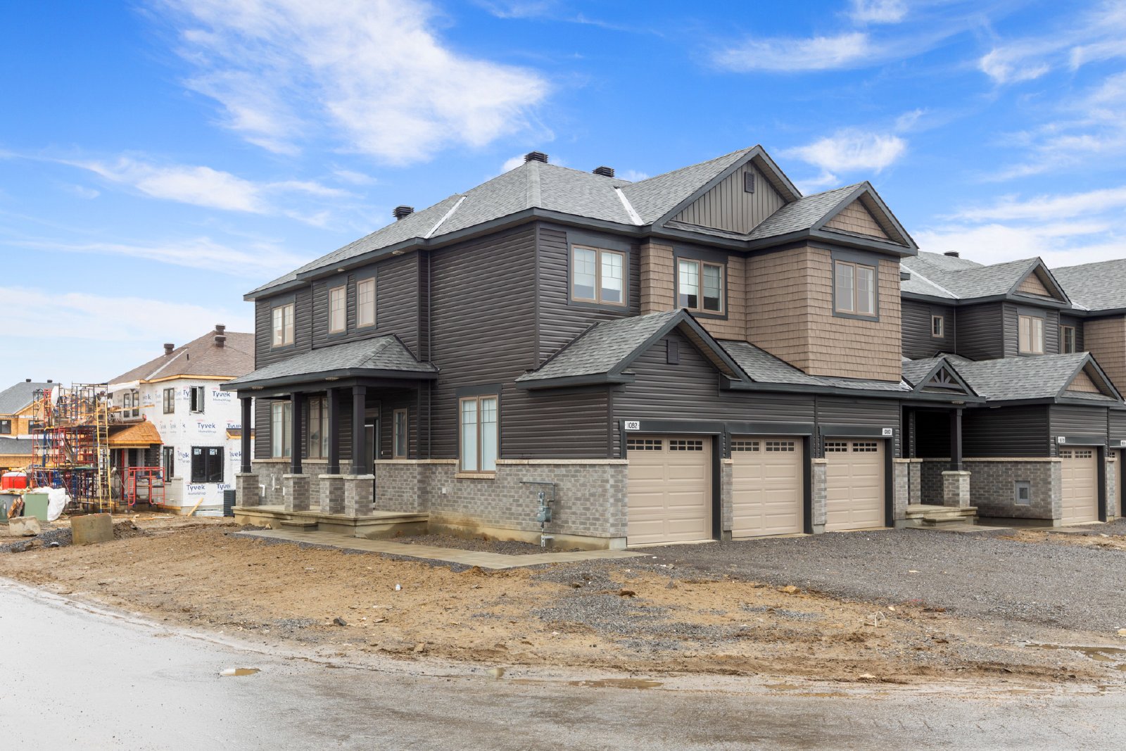 1082 Kijik Crescent - 1 property image