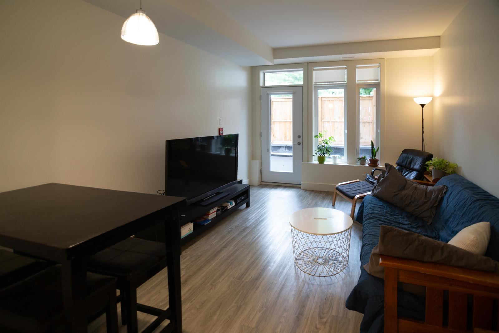 337 Sunnyside Avenue - 302 property image