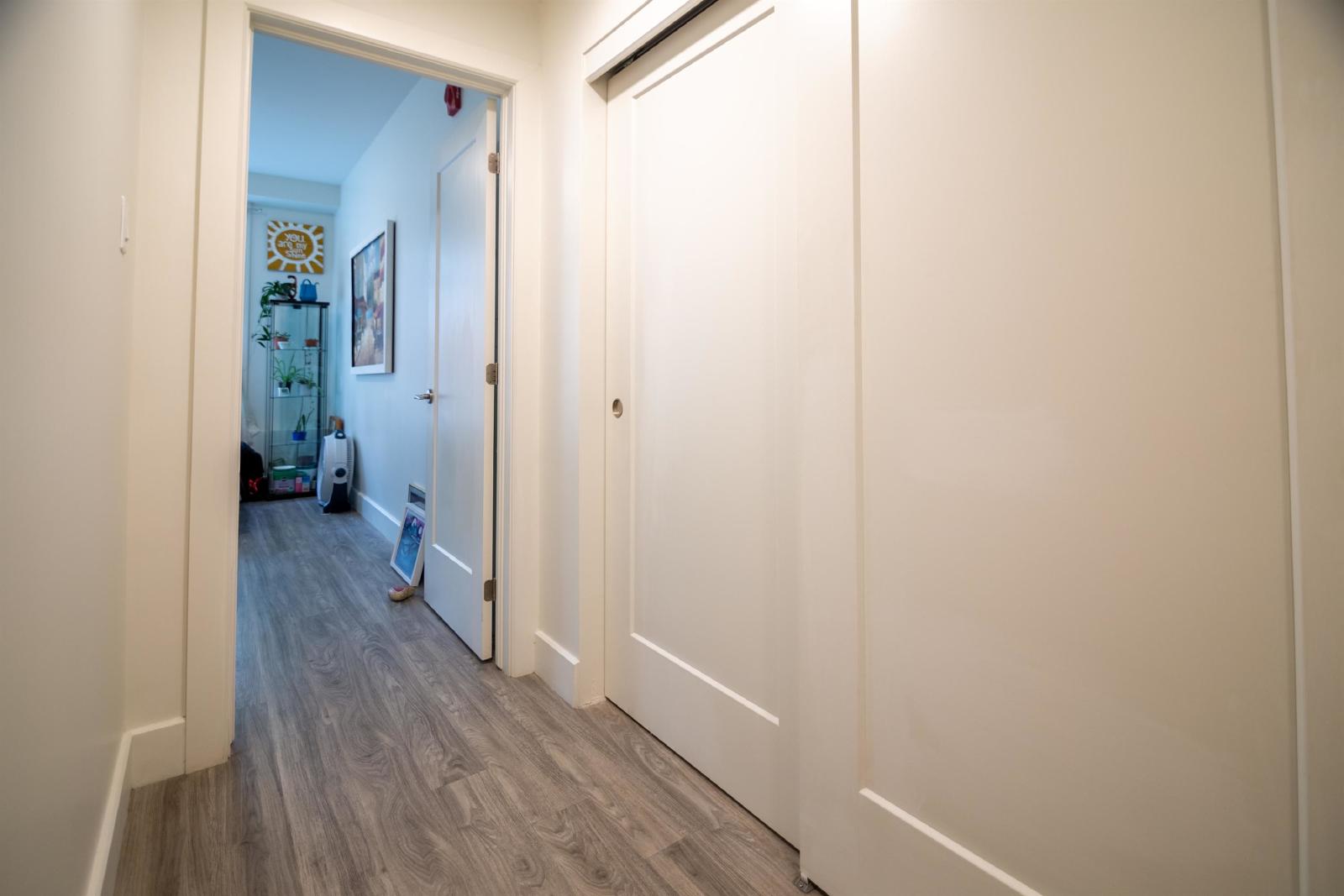 337 Sunnyside Avenue - 302 property image