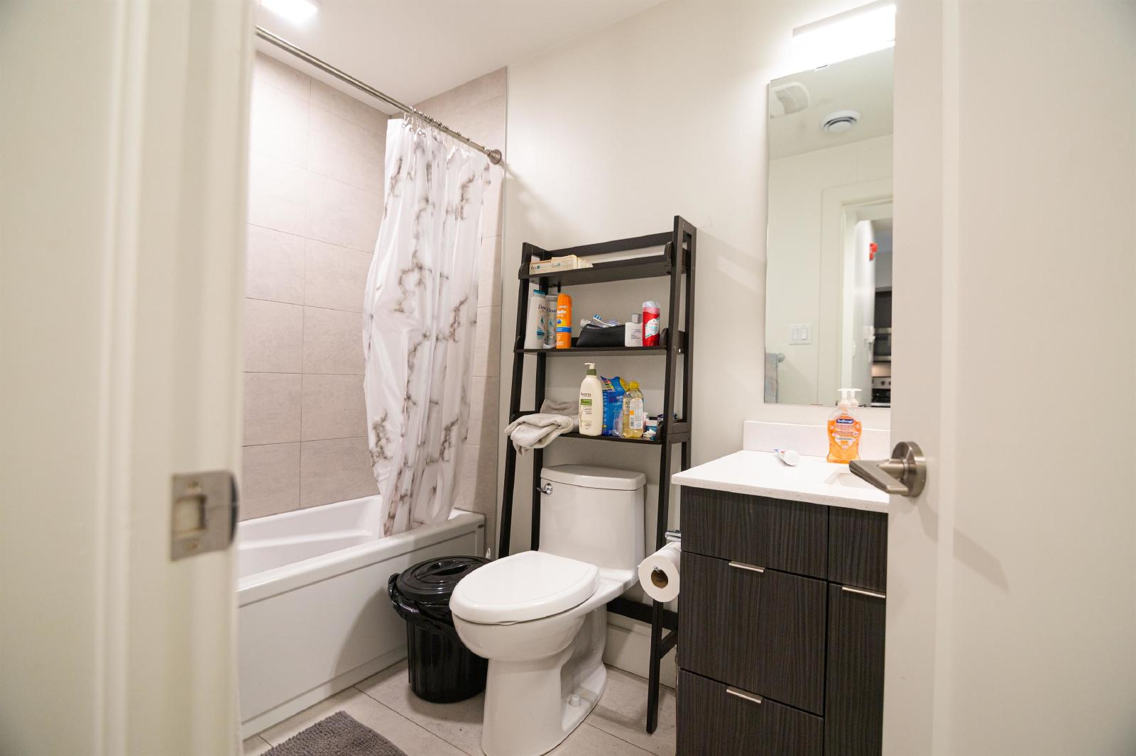 337 Sunnyside Avenue - 302 property image