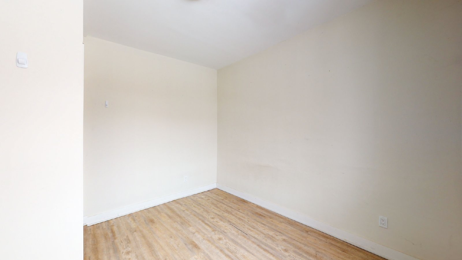 422 Nelson Street - 1 property image