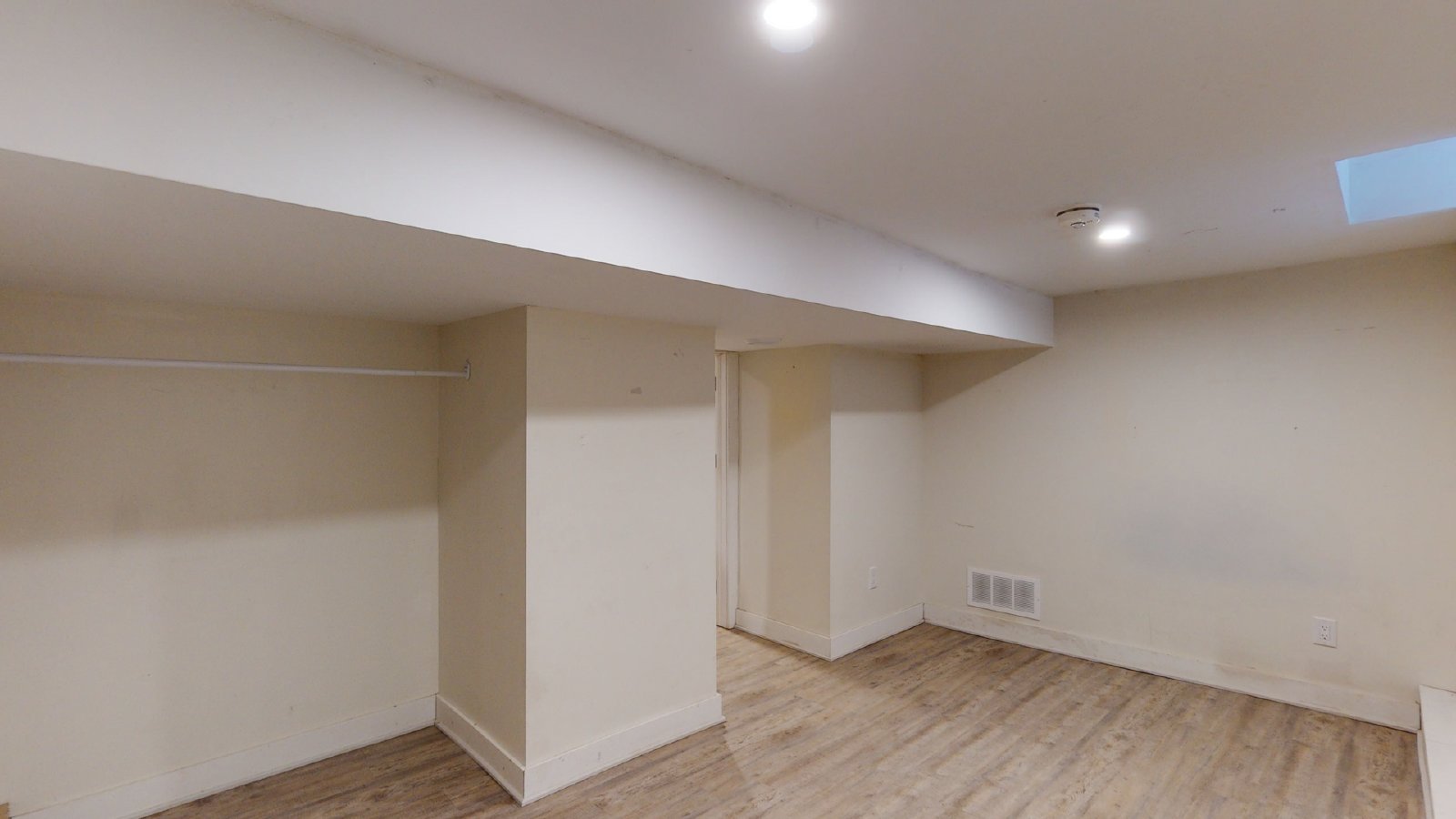 422 Nelson Street - 1 property image