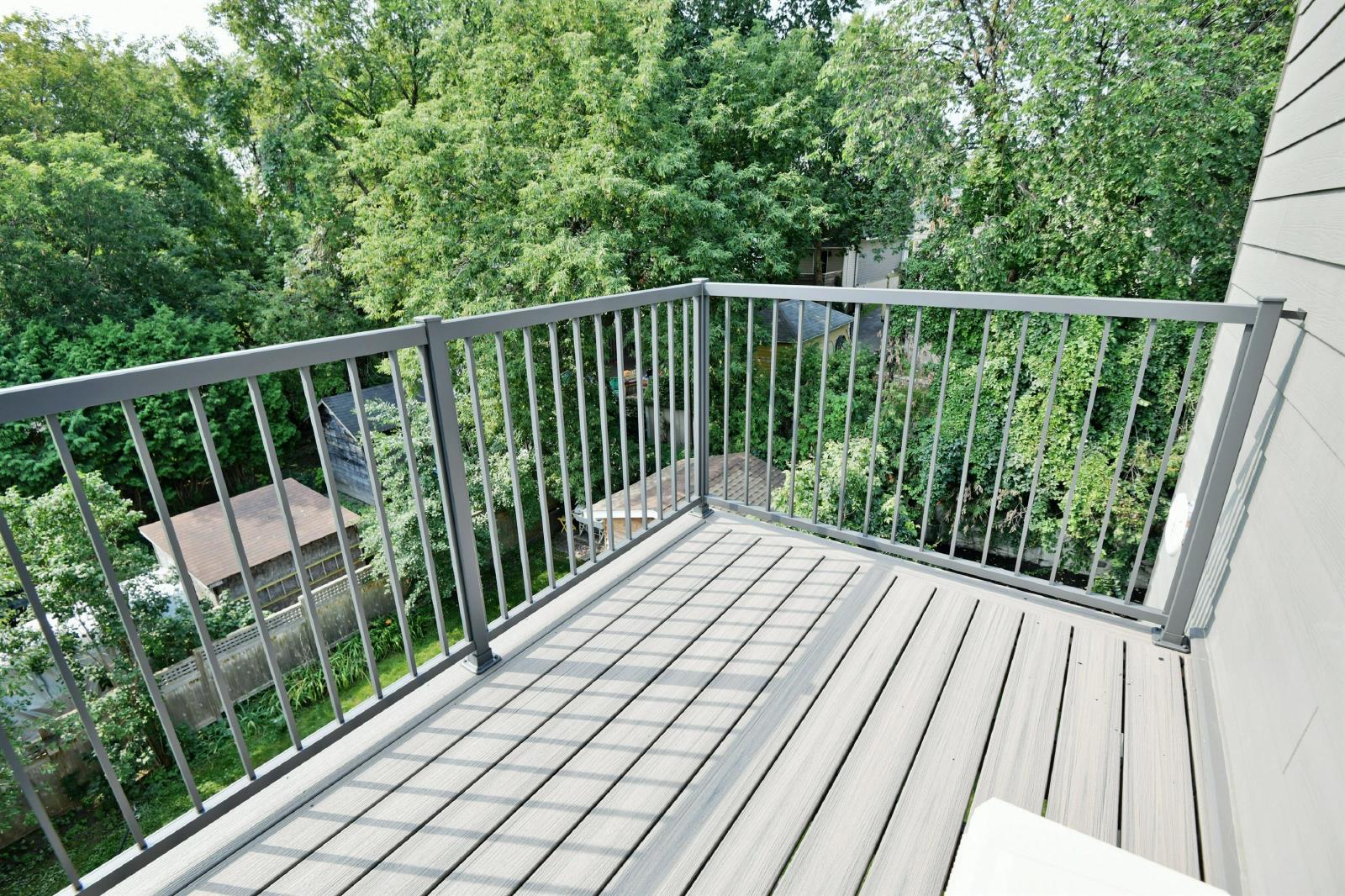 16 Champagne Avenue South - 203 property image