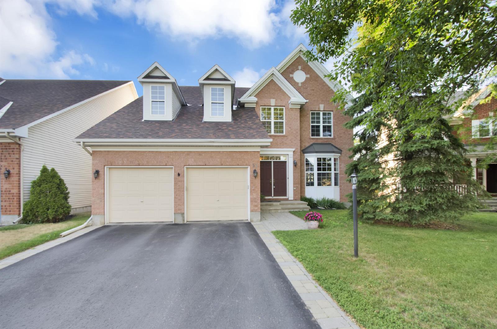 53 Mattawa Crescent - 1 property image