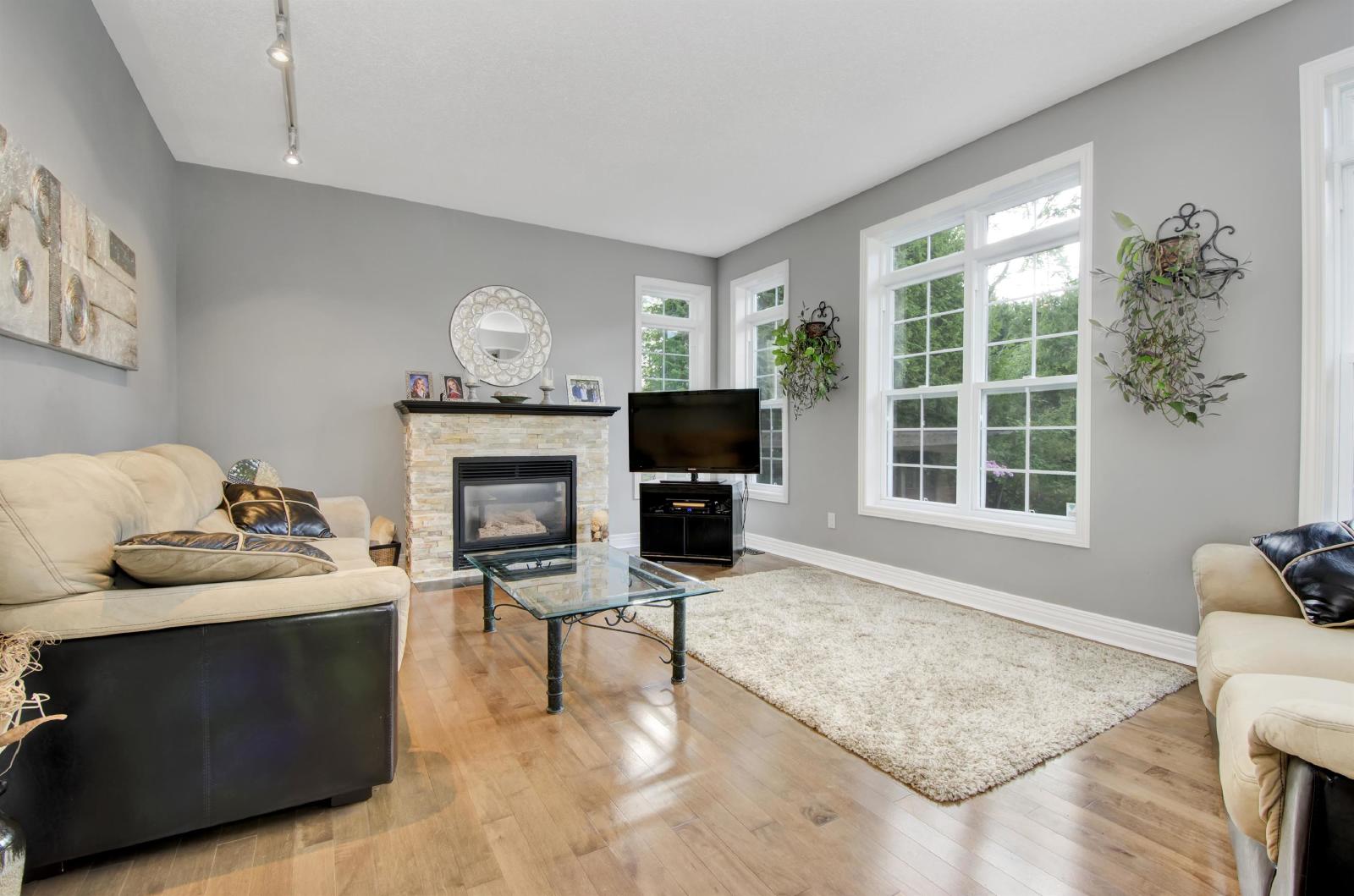 53 Mattawa Crescent - 1 property image