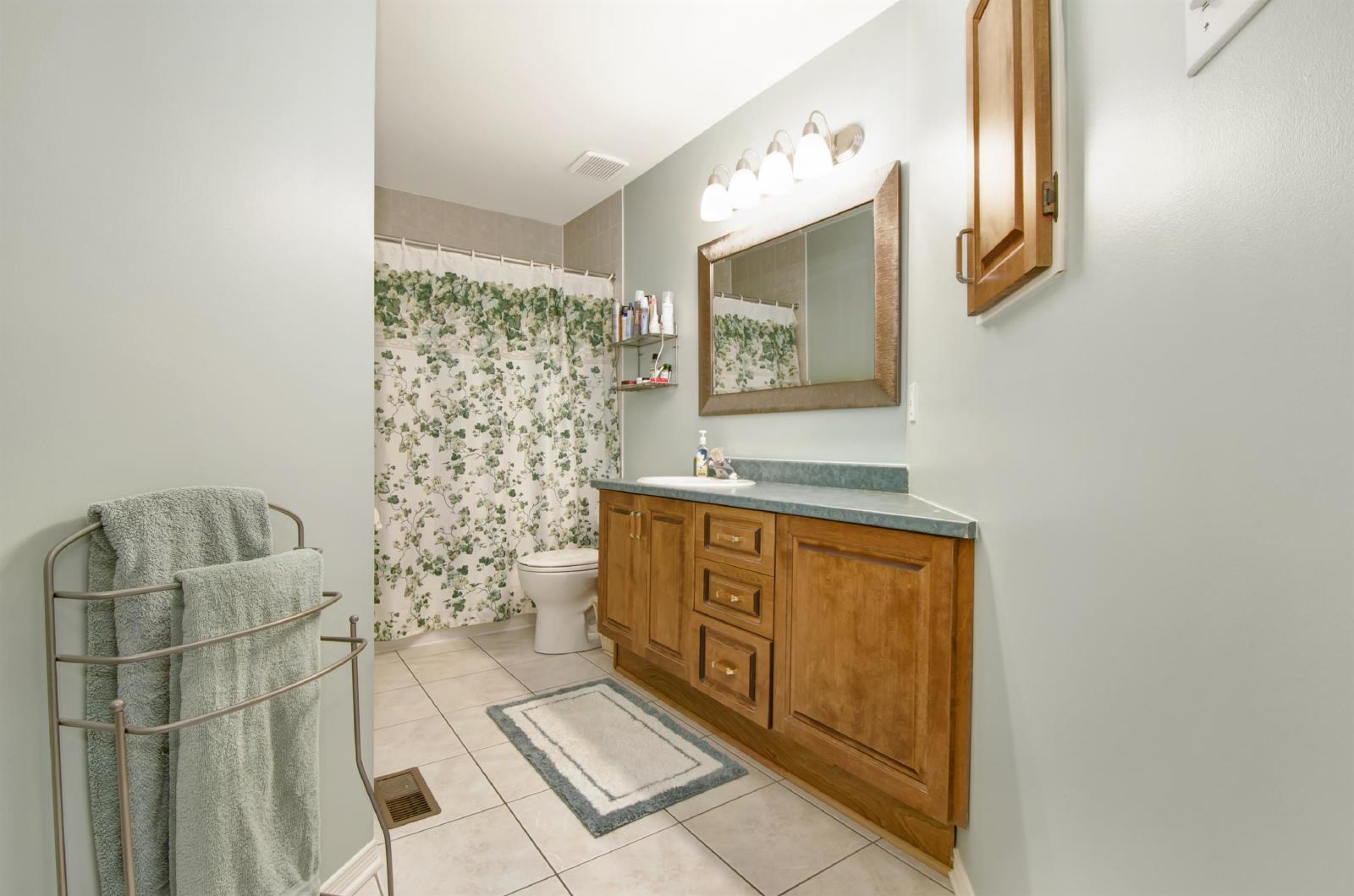 53 Mattawa Crescent - 1 property image