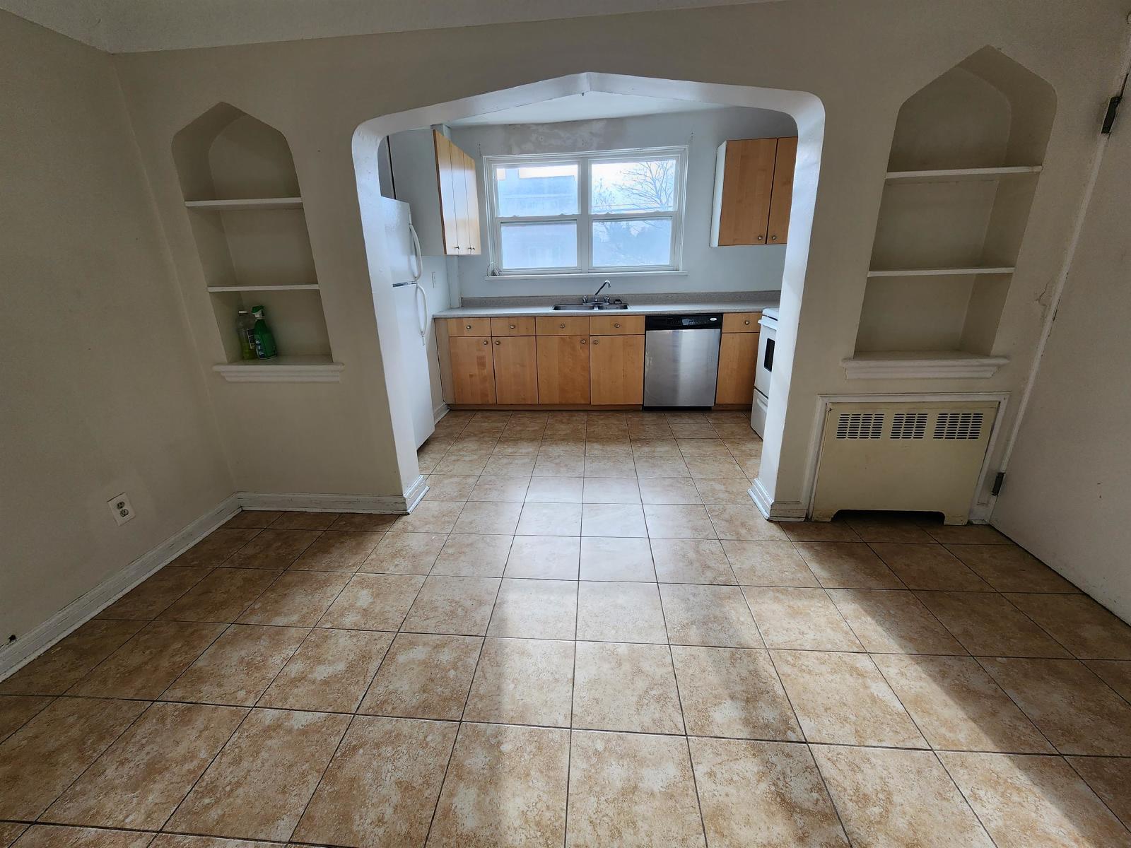 310 Blake - Unit 3 property image