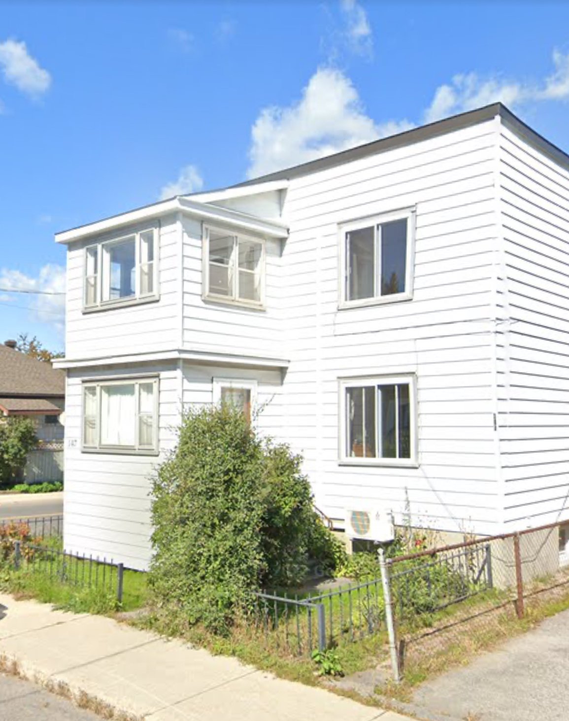 147 Carillon Street - 2 property image