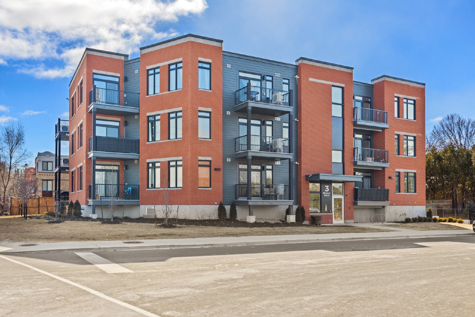 1 Bedale Drive 202 Ottawa, ON K2H 5L9 Sleepwell Property Management