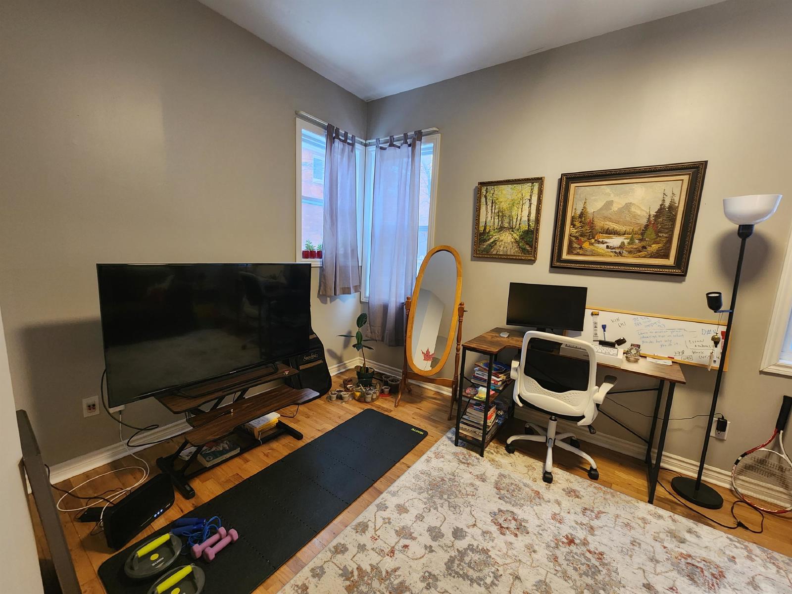 389 Daly Avenue - 3 property image