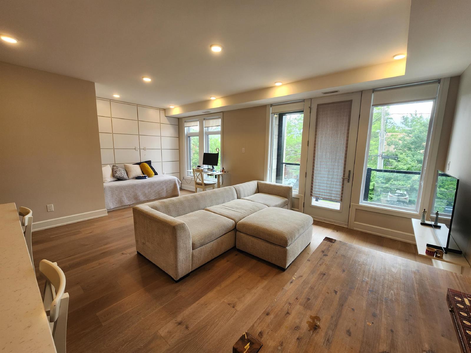 343 Tweedsmuir Avenue - C property image