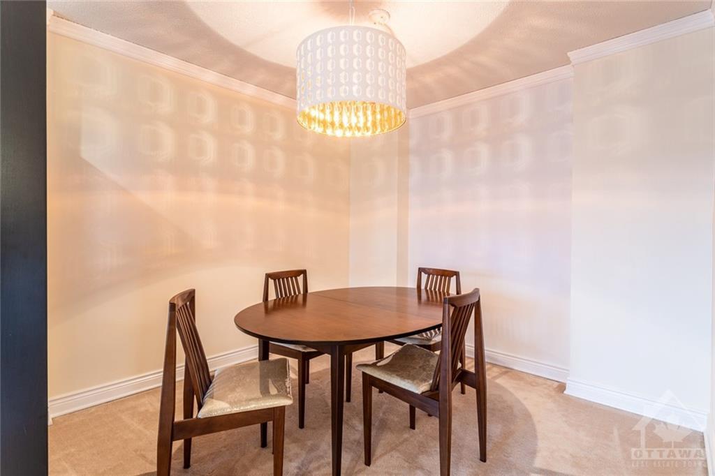 2458 Kaladar Avenue - 1 property image