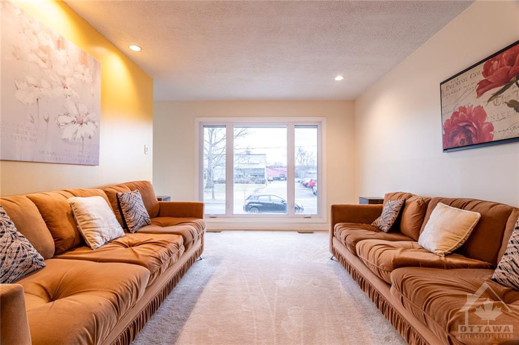 2458 Kaladar Avenue - 1 property image