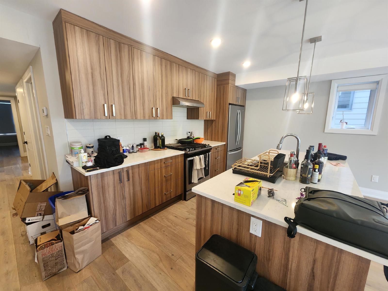 427 Ravenhill Avenue - 2 property image