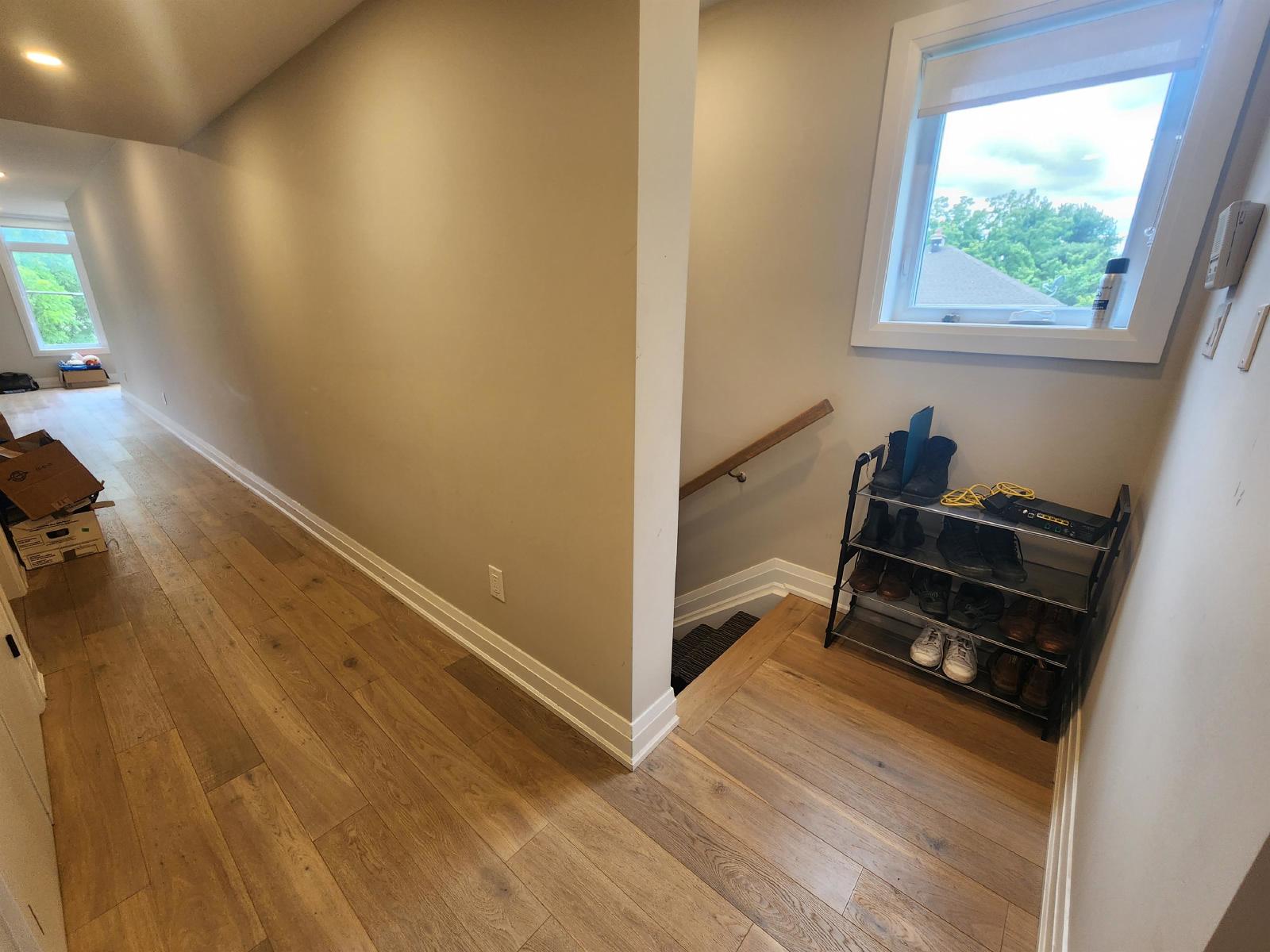 427 Ravenhill Avenue - 2 property image