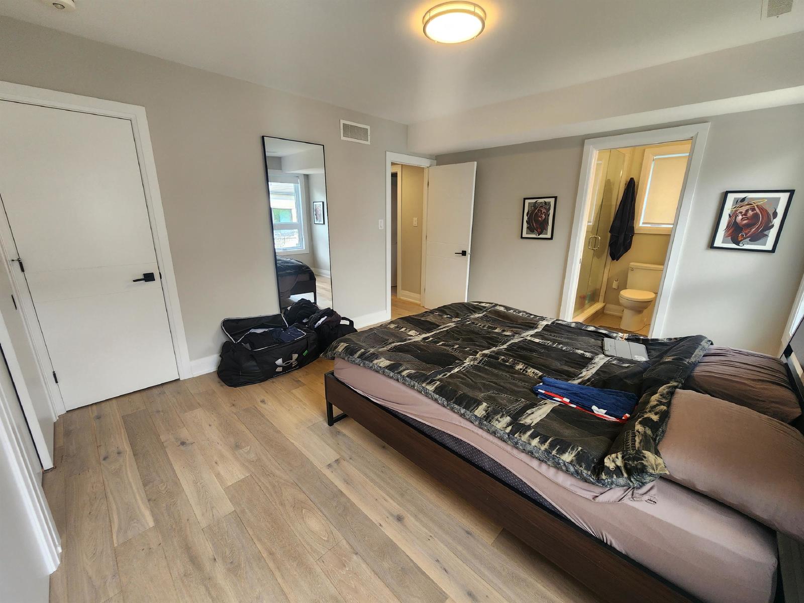 427 Ravenhill Avenue - 2 property image