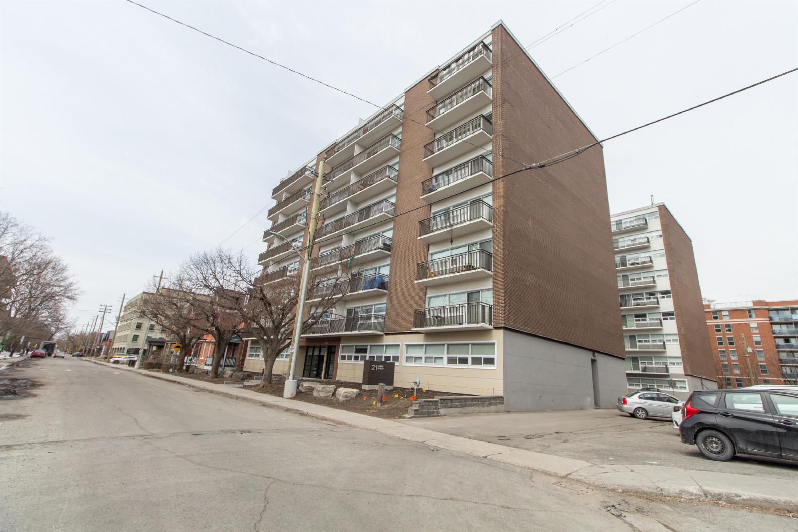 420 Gilmour Street - 905 property image