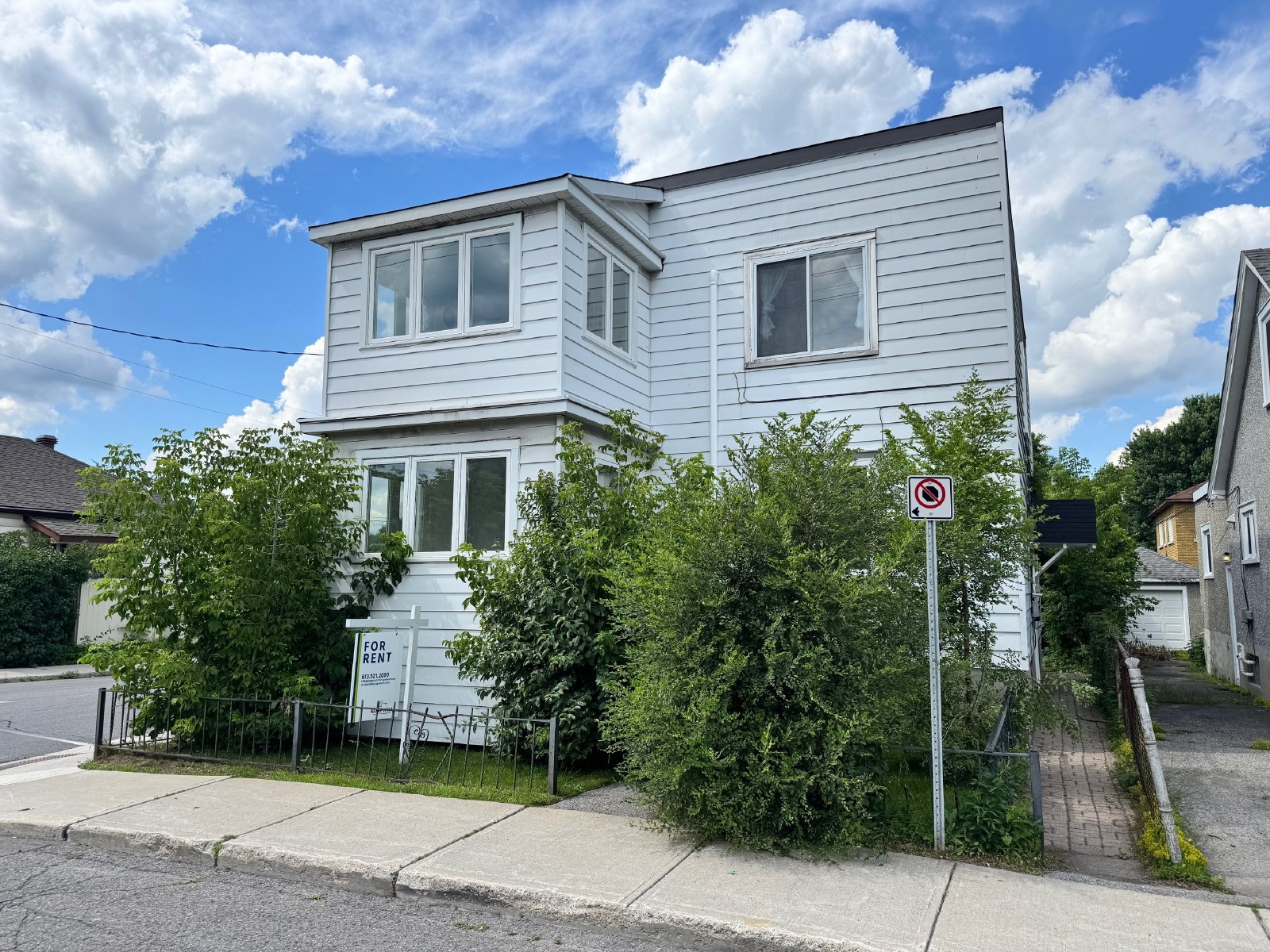 147 Carillon Street - 2 property image