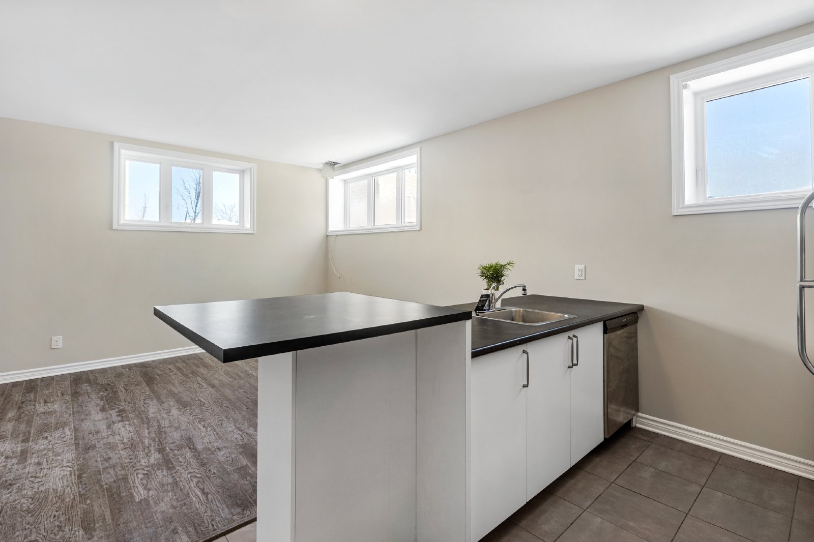 500 Ovana Crescent - 5B property image