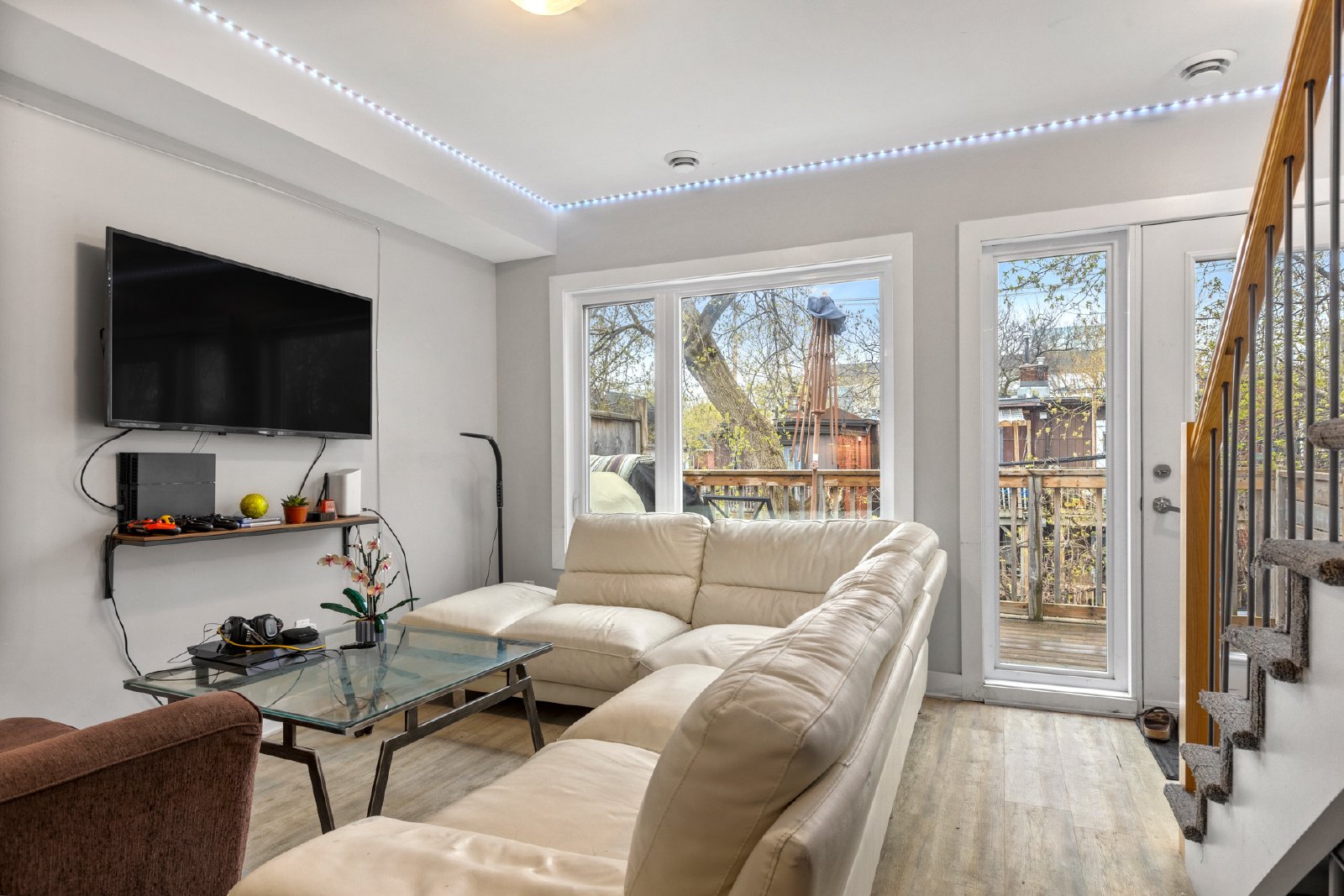 422 Nelson Street - 2 property image