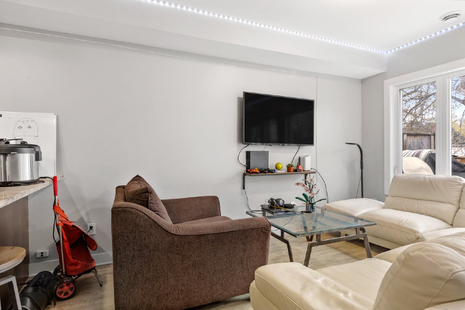 422 Nelson Street - 2 property image