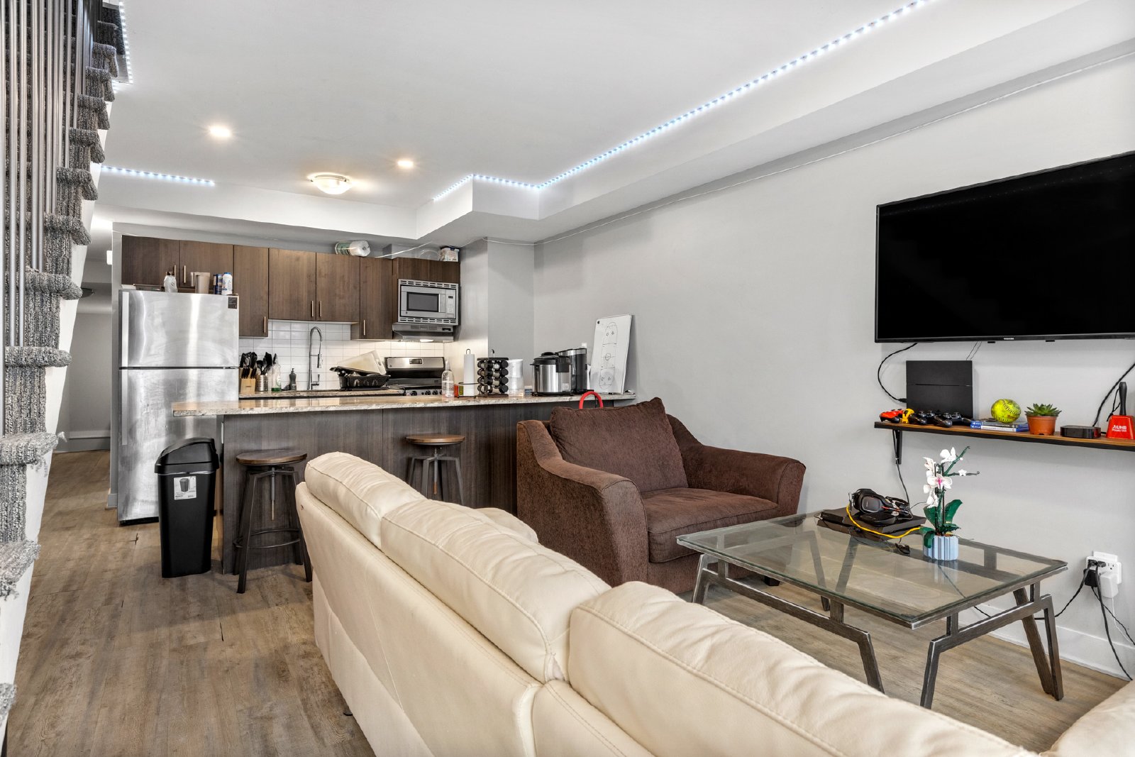 422 Nelson Street - 2 property image