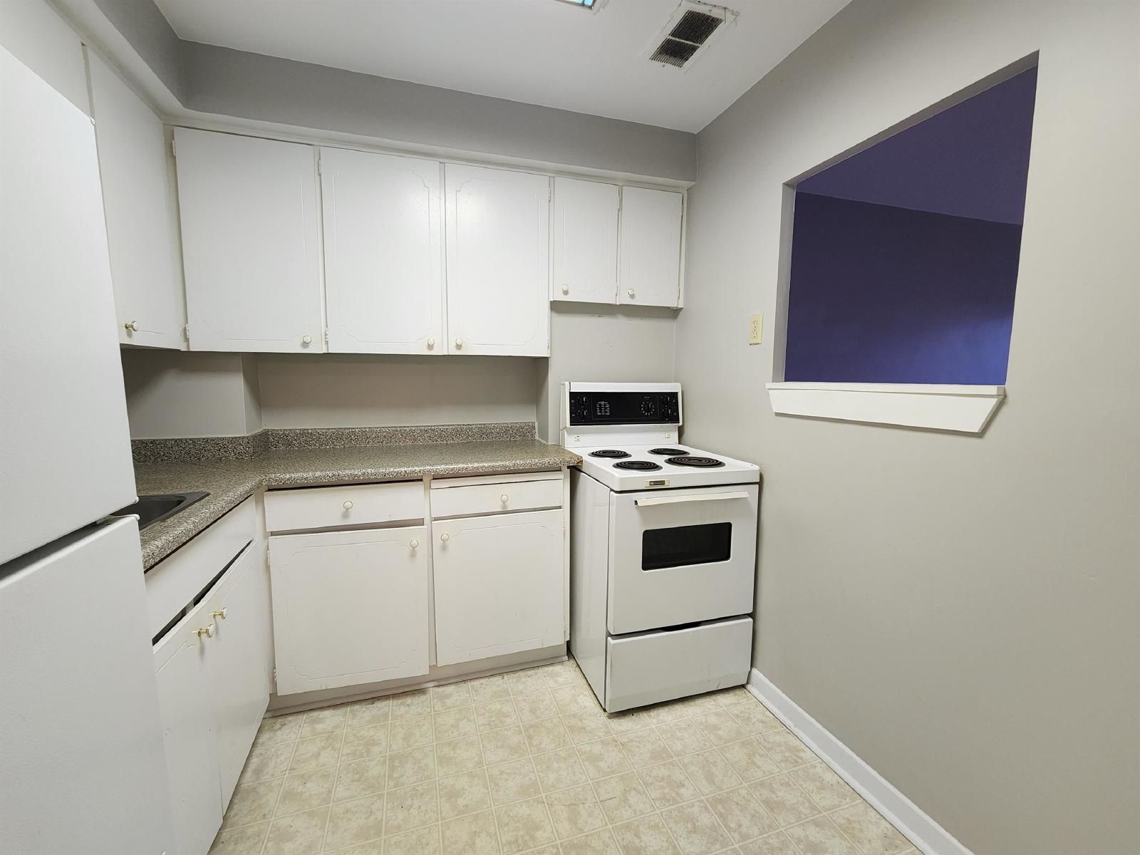 420 Gilmour Street - 606 property image